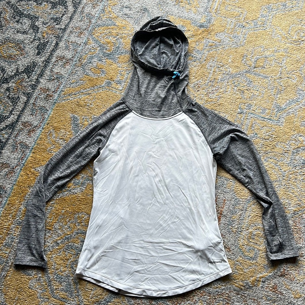 patagonia hooded sun shirt